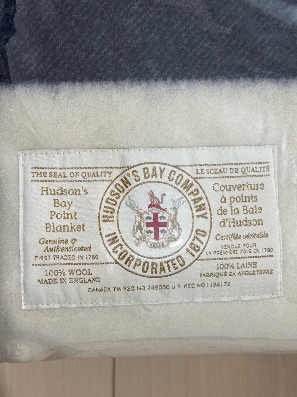 Hudson's Bay Classic Striped Wool Point Blanket Queen White, Red, Navy & Yellow - Picture 2 of 3